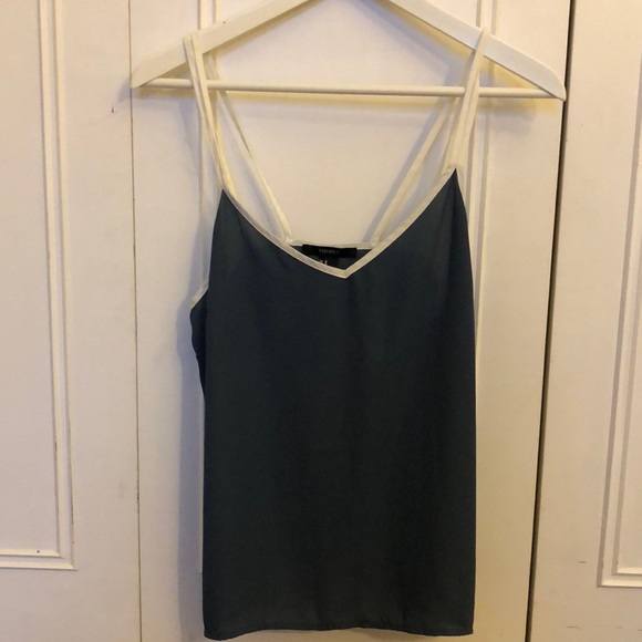 Flowy tank top - Picture 1 of 4